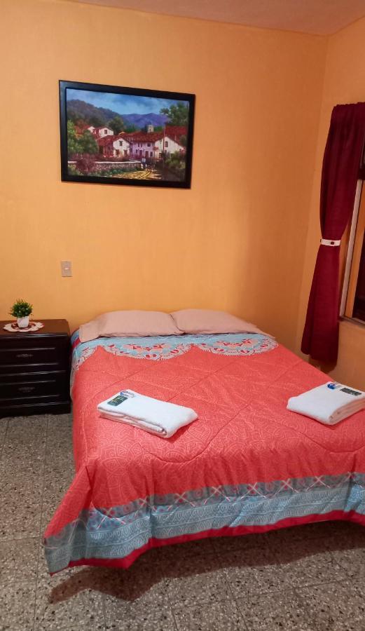 Hotel Maya America Panajachel Bagian luar foto