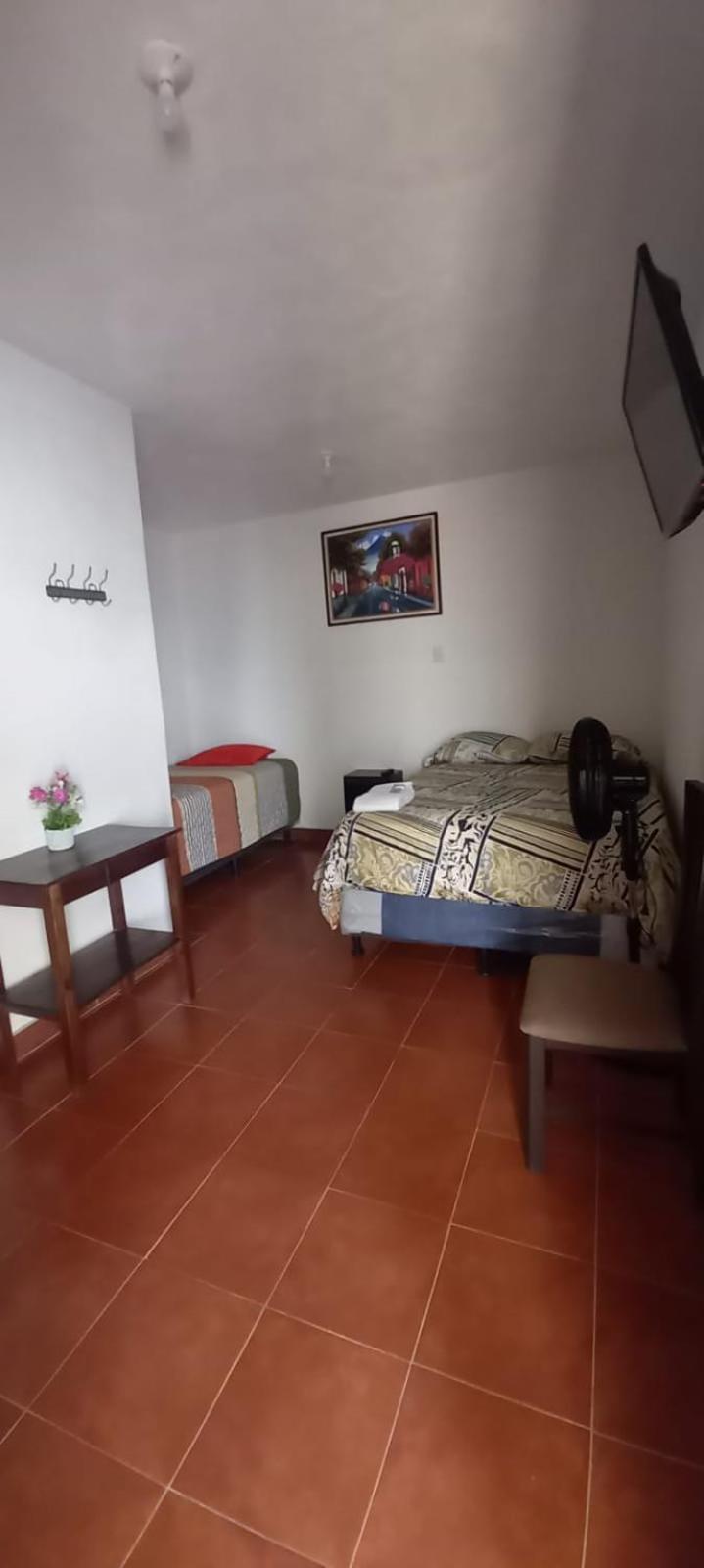 Hotel Maya America Panajachel Bagian luar foto